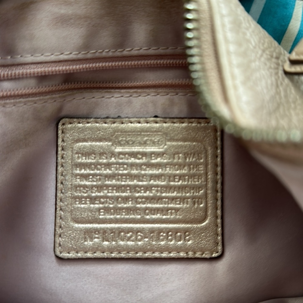 Coach KRISTIN Hobo Metallic Leather Bag/Purse Gold / Tan - Picture 8 of 12